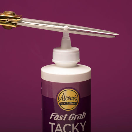 Aleene's® Fast Grab Tacky Glue application