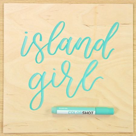 Picture of 43845 Premium Paint Marker Island Girl