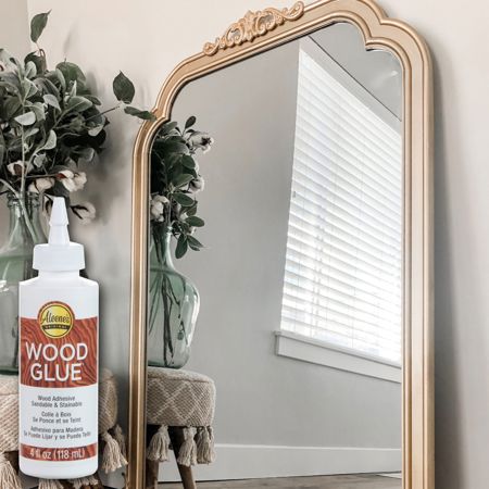 Picture of 15623 Aleene's Wood Glue 4 fl. oz.