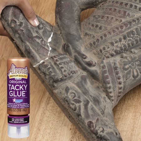 Picture of 33143 Aleene's® Always Ready Original Tacky Glue 4 fl. oz.