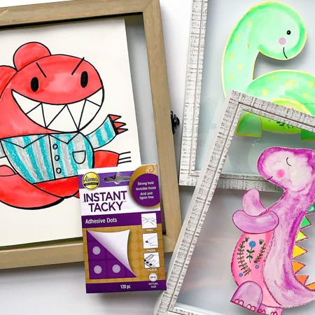 Picture of 33186 Aleene's Instant Tacky Adhesive Dots 3/8 Inch 120 pc.