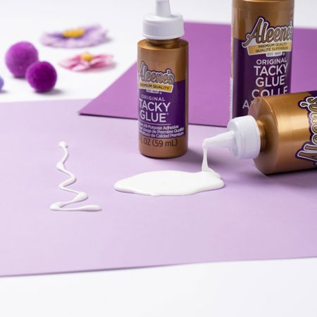 Picture of 40640 Aleene's Original Tacky Glue 2 fl. oz. 6 Pack